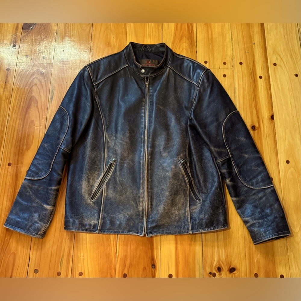 Danier brown leather bomber/biker jacket in perfect shape